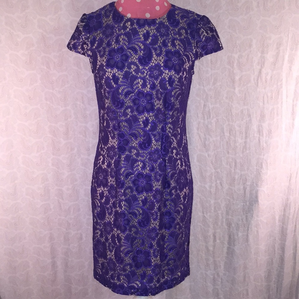 Ivy & Blue Sz 2 Maggy Boutique purple lace dress